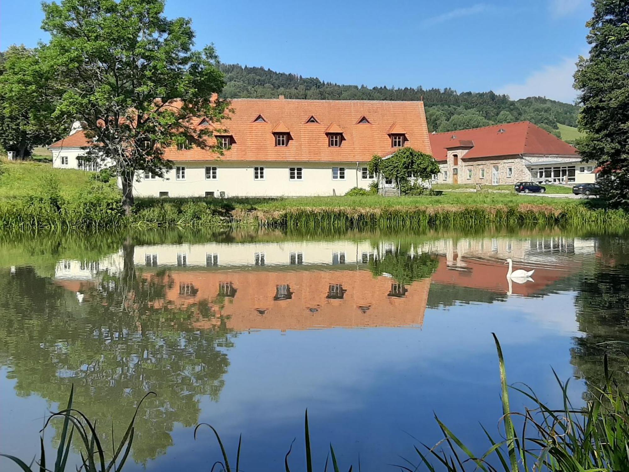 La Boheme Lodges And Glamping Vrhavec 外观 照片
