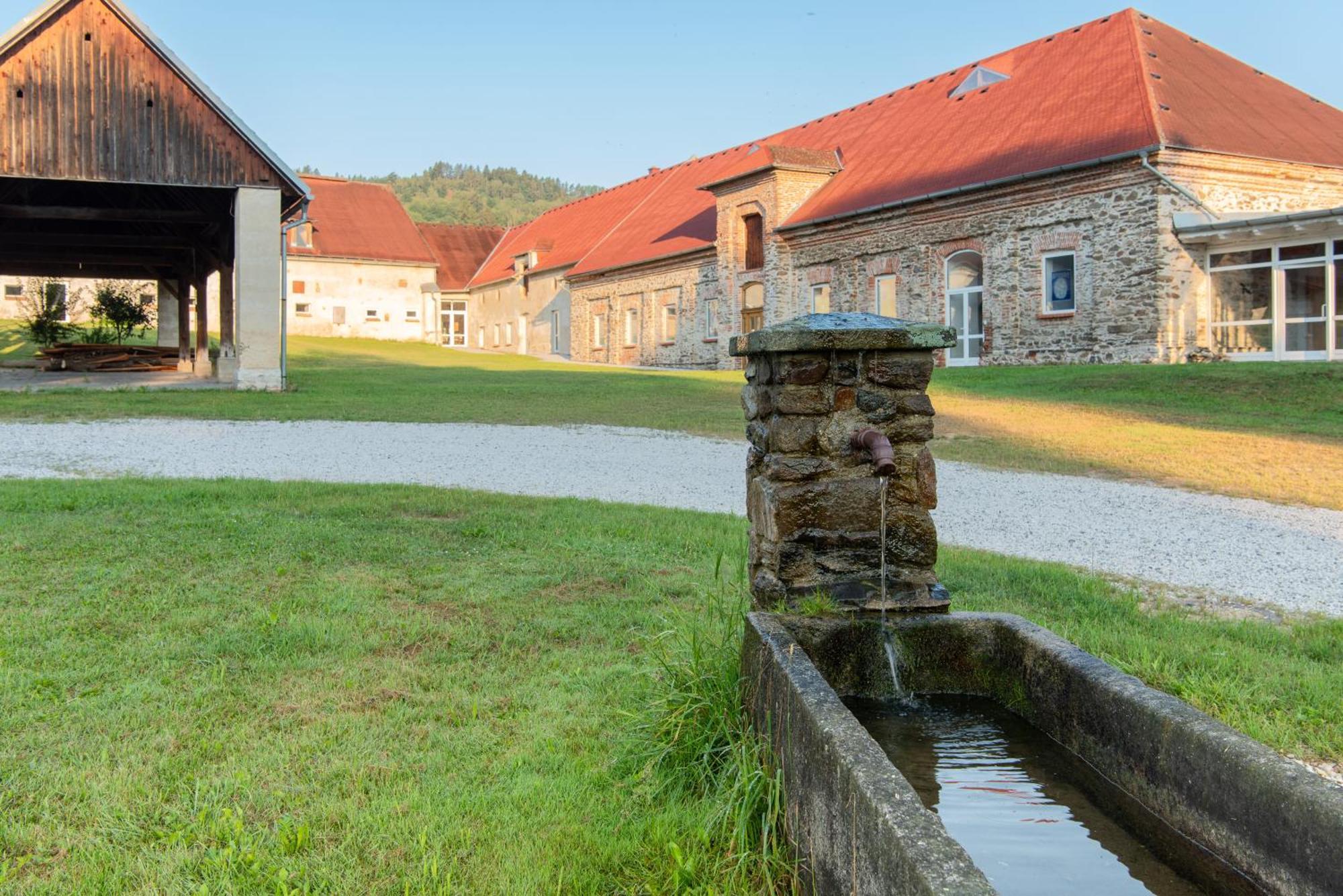 La Boheme Lodges And Glamping Vrhavec 外观 照片